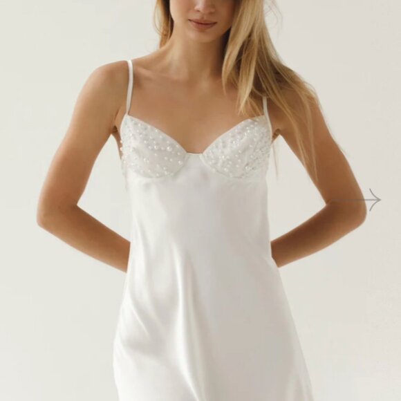 Bridal "Getting Ready" Outfit - Picture 6 of 9